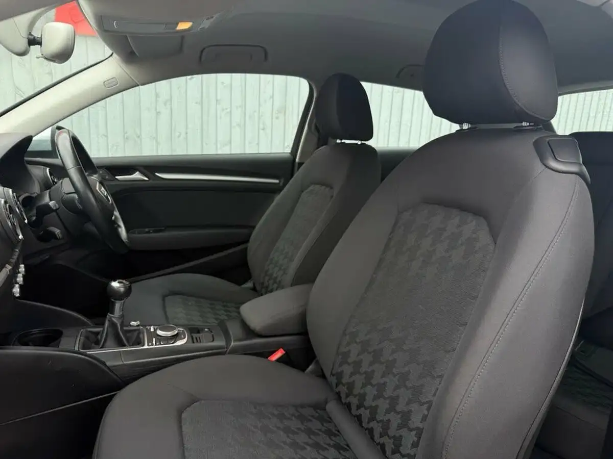 2015-audi-a3-16td-se-technik-hatchback-3d-big-29