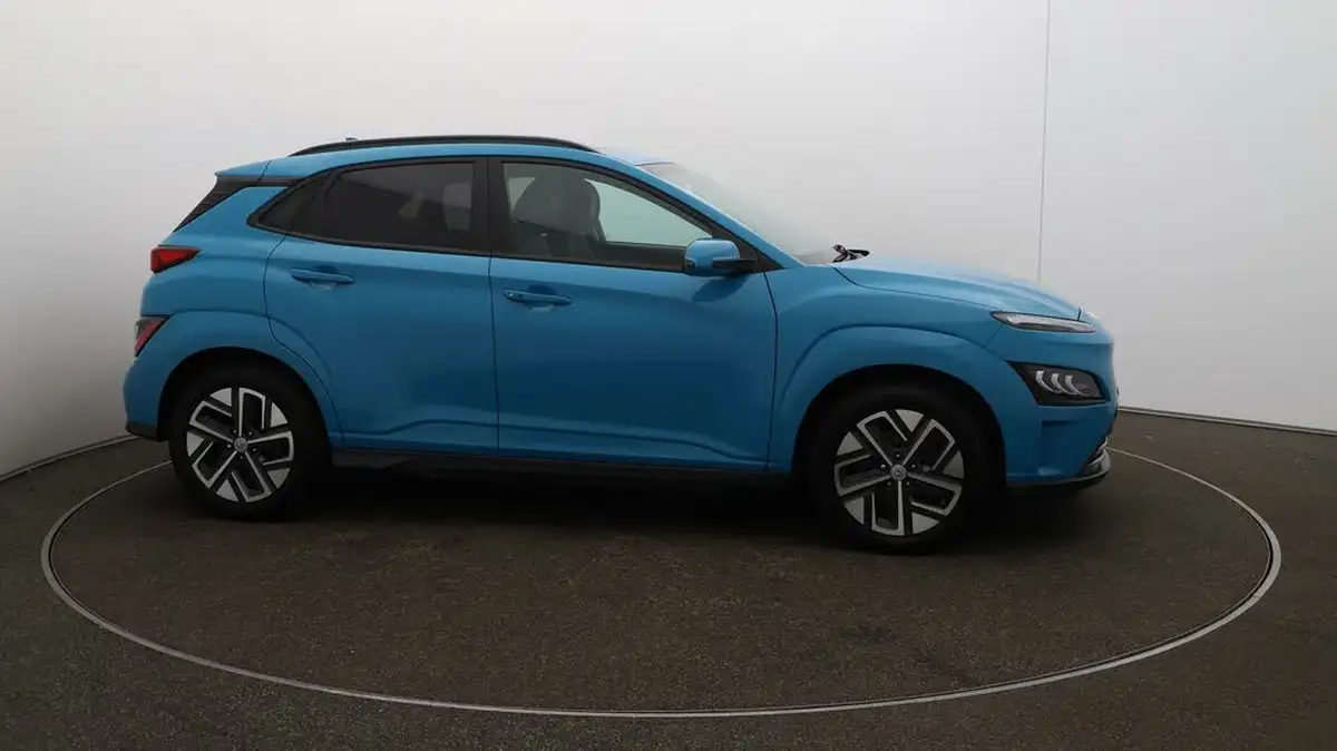 2023-hyundai-kona-e-ultimate-204ps-64kwh-105kw-obc-big-44
