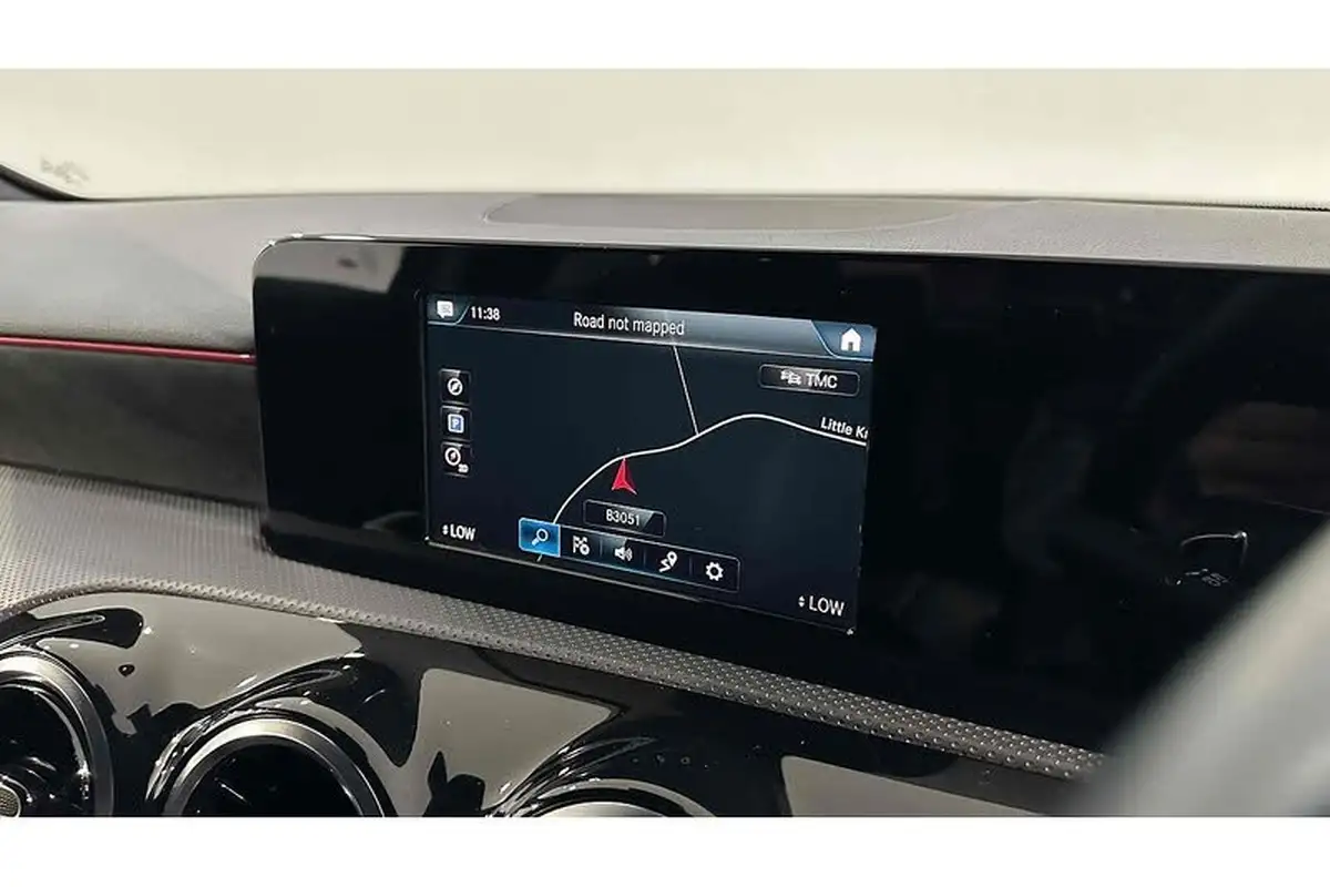 2021-mercedes-benz-a-class-20d-a220d-amg-line-saloon-4d-big-24