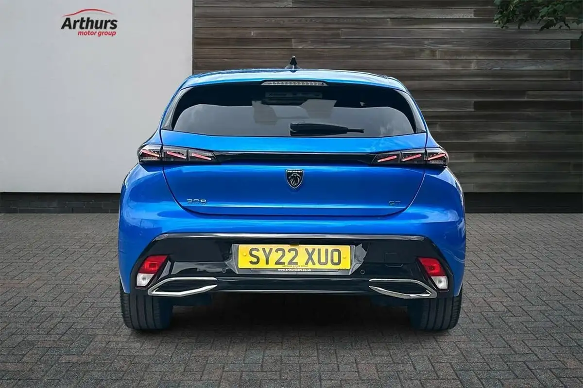 2022-peugeot-308-12-puretech-gt-premium-big-3