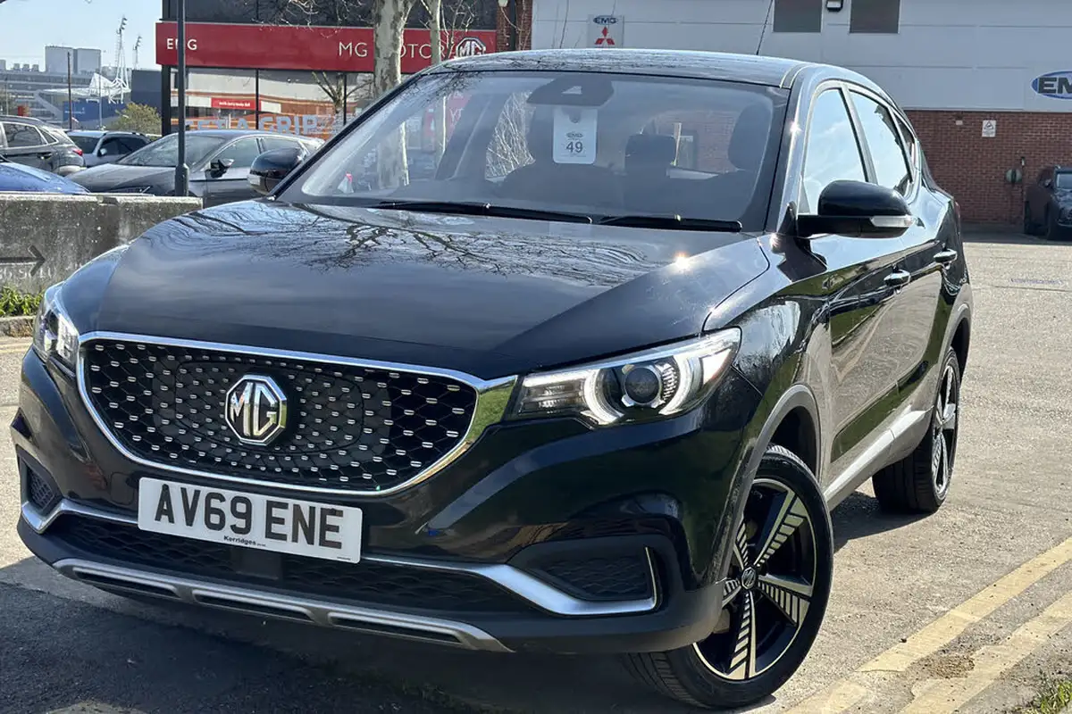 2019-mg-zs-suv-e-excite-ev-big-27