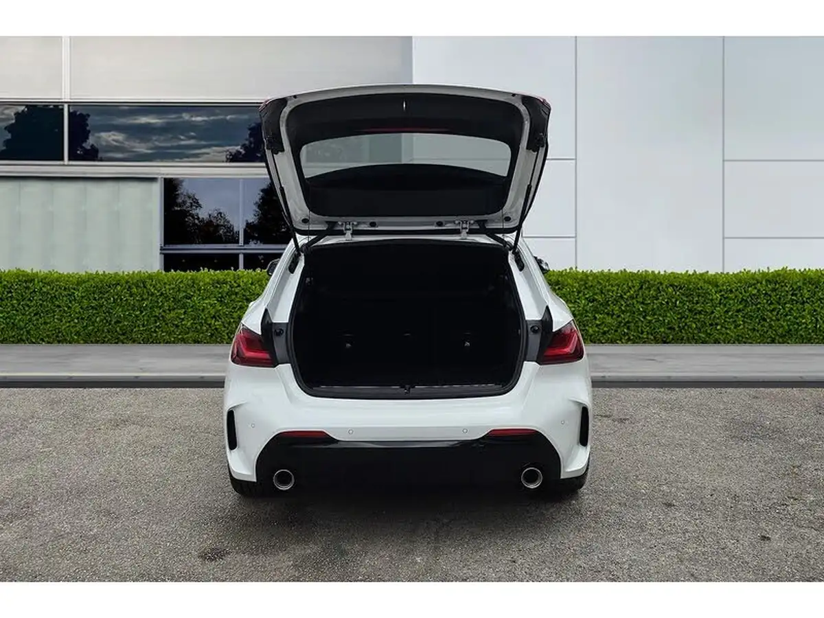 2020-bmw-1-series-20td-118d-m-sport-big-6