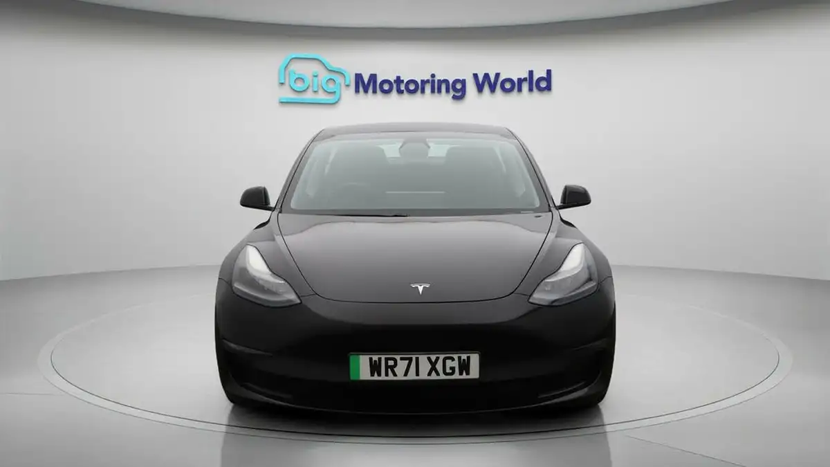 2021-tesla-model-3-e-long-range-awd-big-2