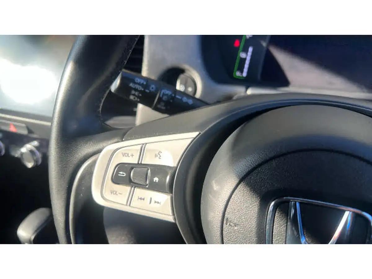 2021-honda-jazz-15-i-mmd-ex-107ps-big-38