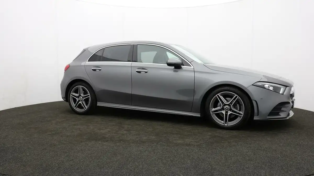 2021-mercedes-benz-a-class-20d-a200d-amg-line-premium-hatchback-5d-big-37