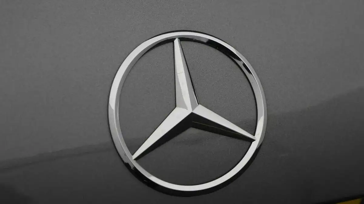 2021-mercedes-benz-a-class-20d-a200d-amg-line-premium-hatchback-5d-big-20