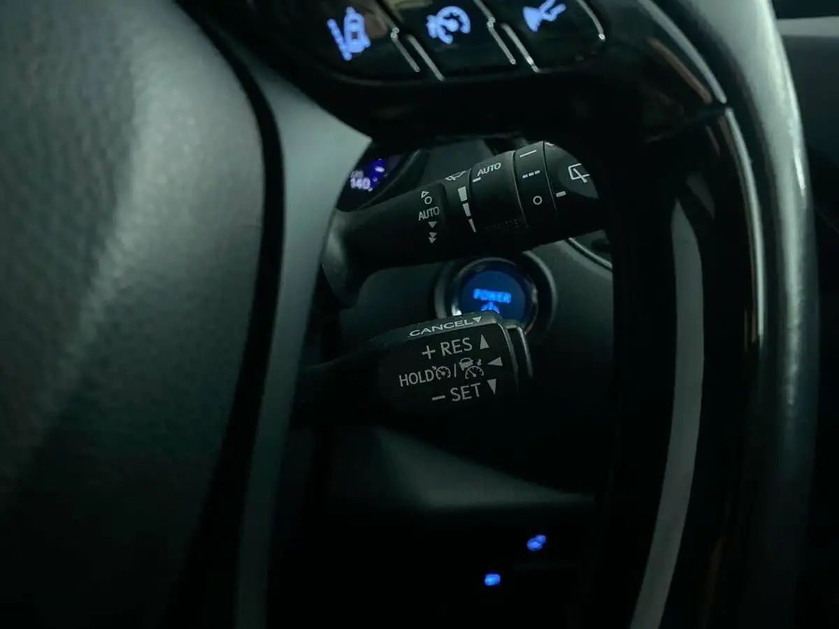 2020-toyota-c-hr-18-vvt-i-excel-big-32
