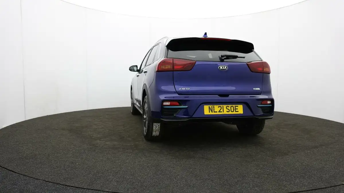 2021-kia-e-niro-ev-3-big-23