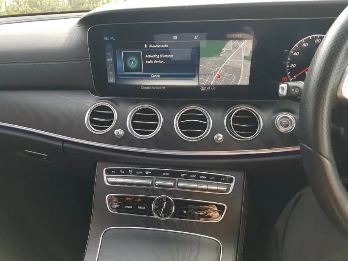 2019-mercedes-benz-e-class-30-d-e350d-amg-line-night-edition-premium-plus-saloon-4d-big-14