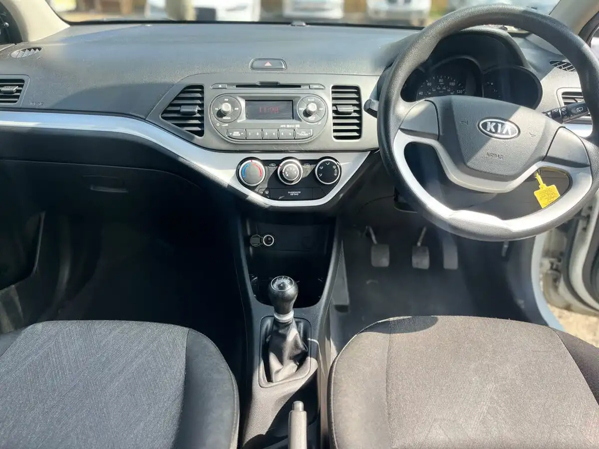 2011-kia-picanto-10-picanto-1-68bhp-3d-998cc-big-12