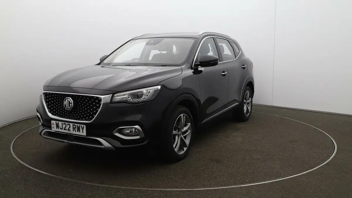 2022-mg-hs-15t-gdi-excite-162ps-big-27