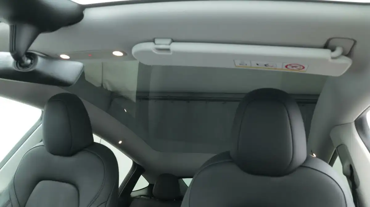 2023-tesla-model-y-e-performance-big-20