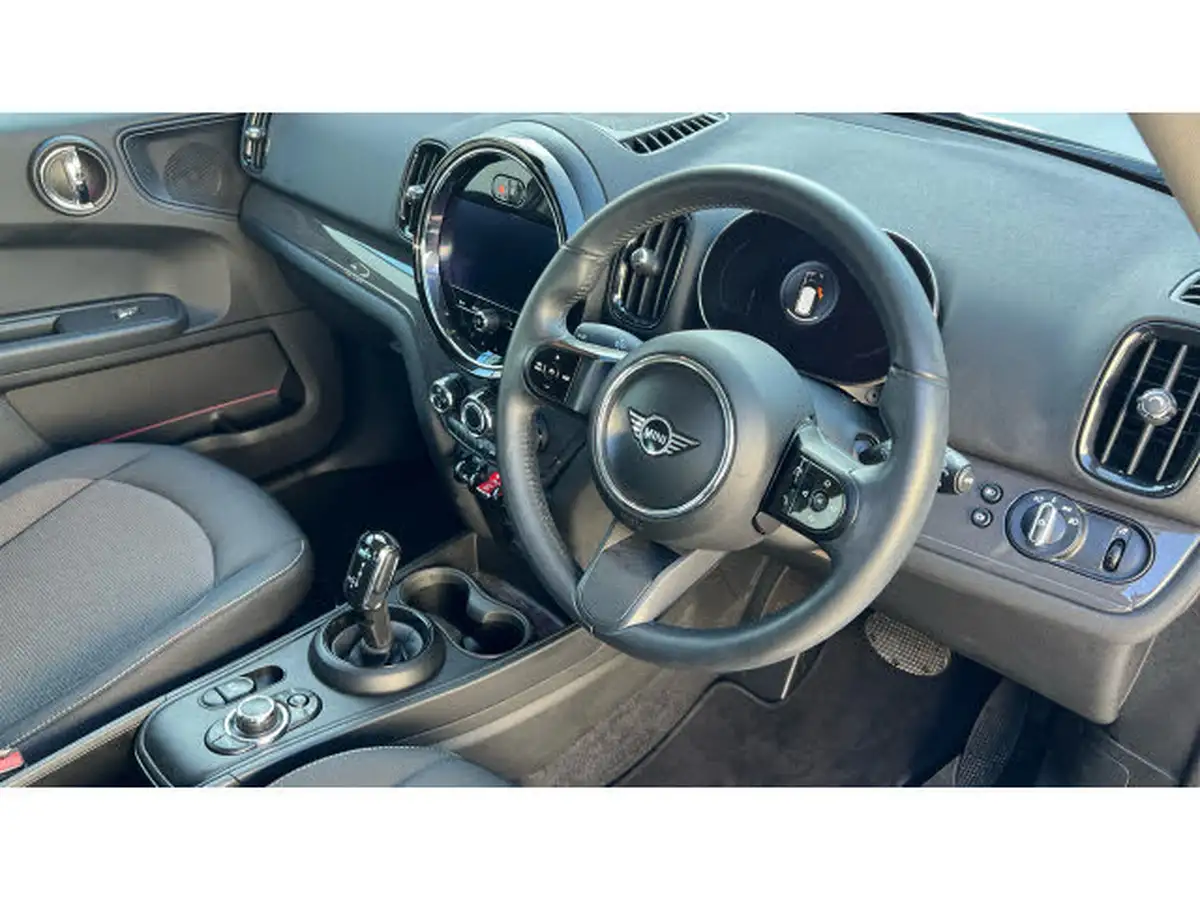 2021-mini-countryman-15-cooper-classic-auto-big-10