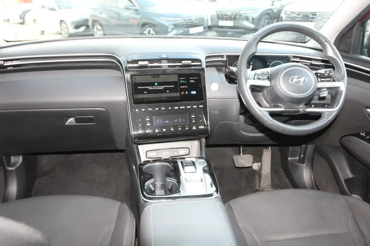 2022-hyundai-tucson-16-t-gdi-premium-230ps-hybrid-auto-big-9