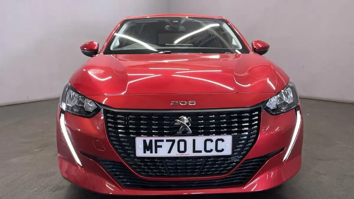 2020-peugeot-208-12-puretech-allure-premium-100bhp-big-9