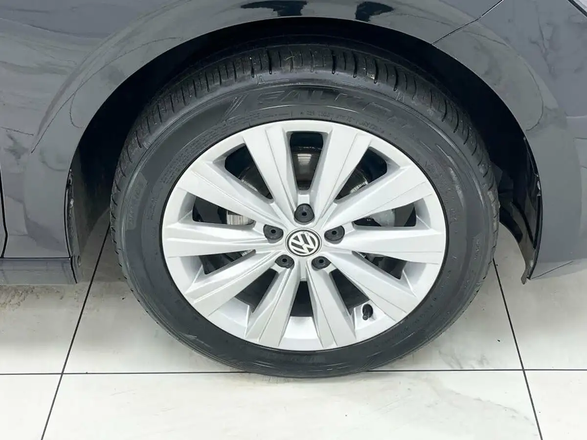 2020-volkswagen-polo-10-tsi-match-big-13