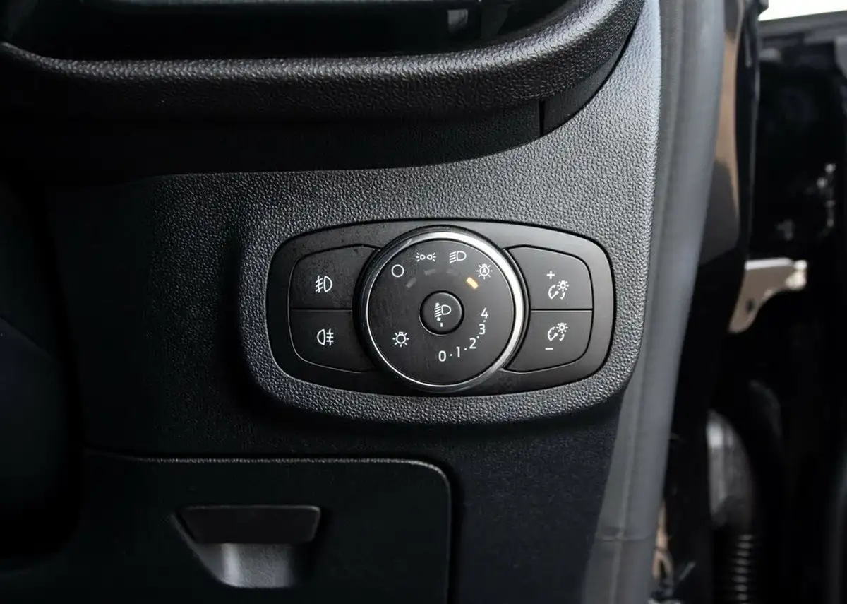 2021-ford-fiesta-10t-st-line-x-edition-155ps-hybrid-mhev-5d-big-15