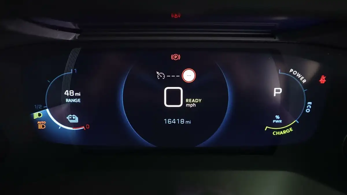 2022-peugeot-208-e-gt-136bhp-50kwh-big-9