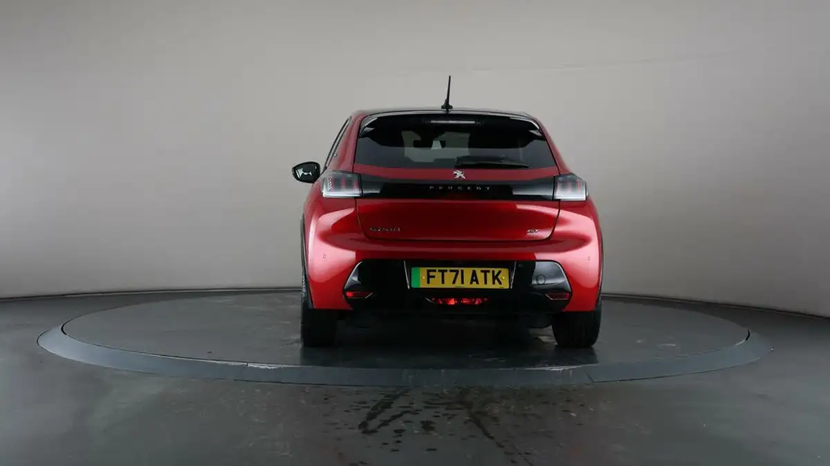 2022-peugeot-208-e-gt-136bhp-50kwh-big-26