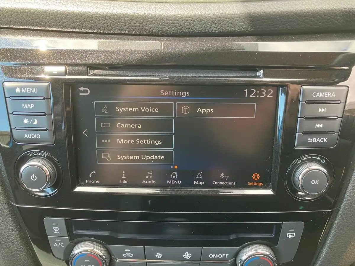 2021-nissan-qashqai-13-dig-t-n-connecta-140ps-big-48