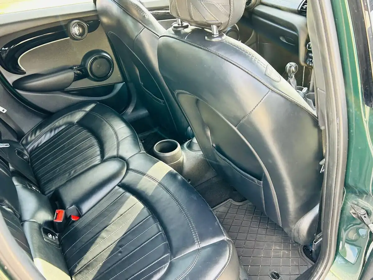 2016-mini-cooper-15-cooper-seven-5d-big-13