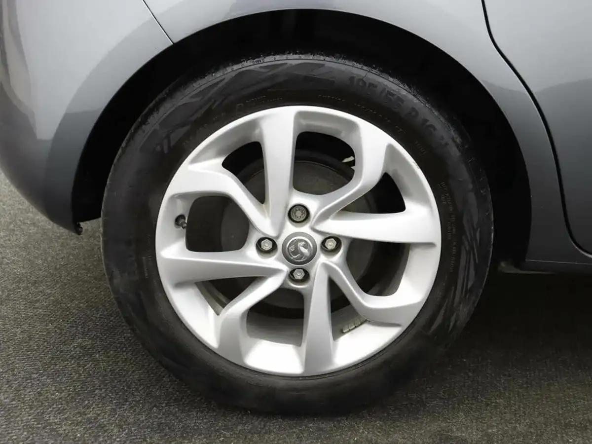 2019-vauxhall-corsa-14i-sri-nav-90ps-ecotec-5d-big-5
