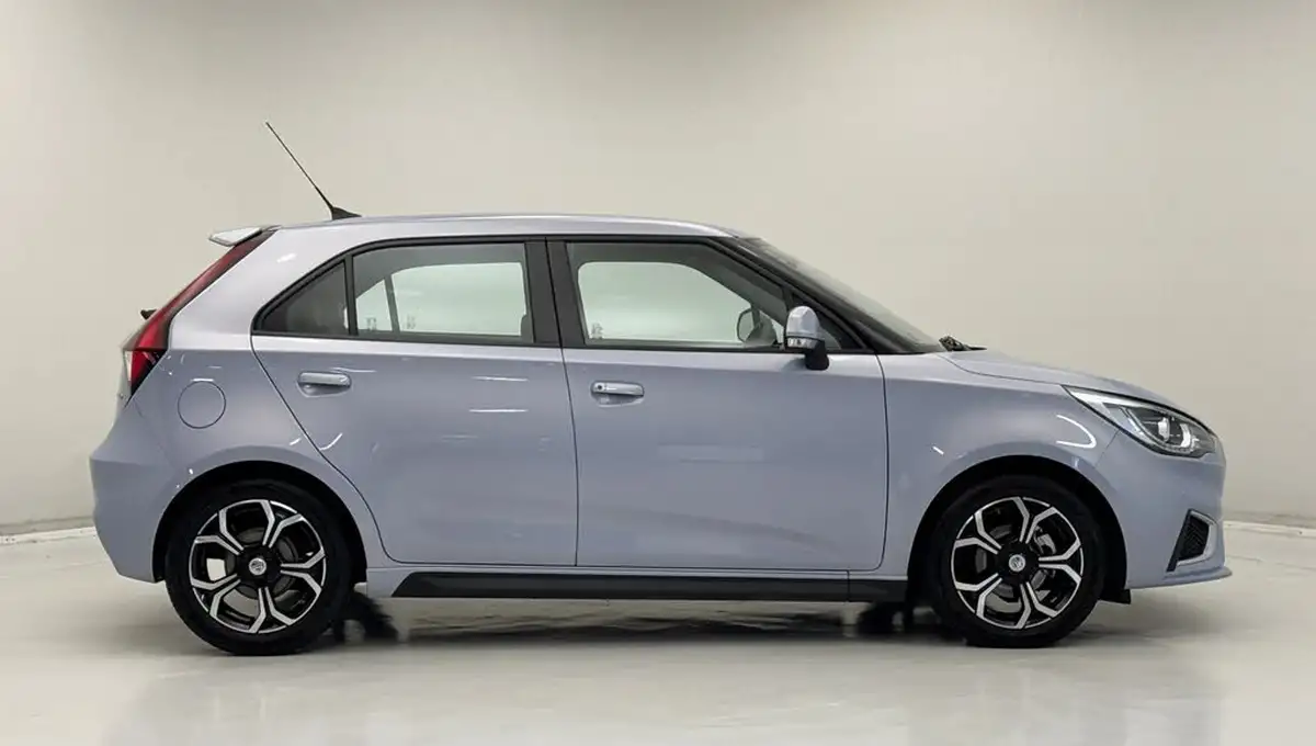 2023-mg-mg3-15-vti-tech-exclusive-nav-big-4