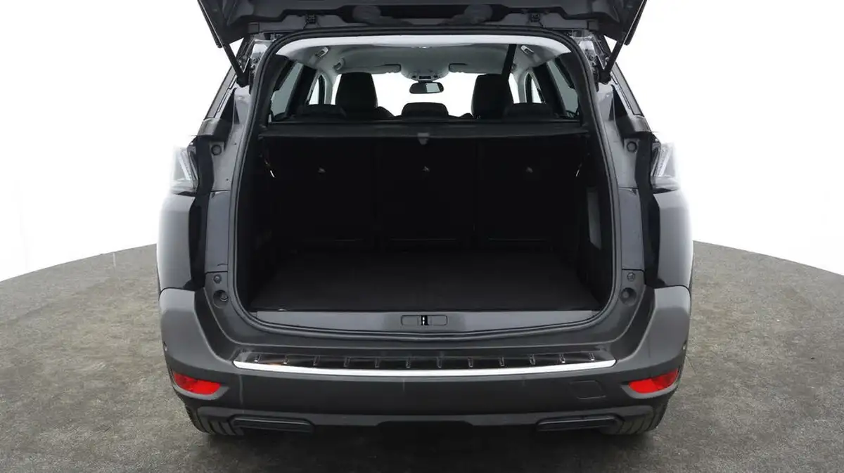 2021-peugeot-5008-suv-15-bluehdi-allure-premium-big-16