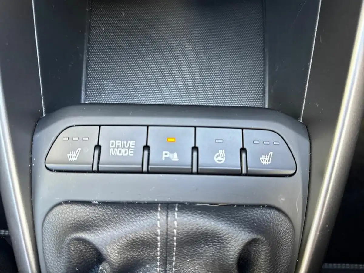 2023-kia-stonic-10-t-gdi-gt-line-s-118bhp-big-24