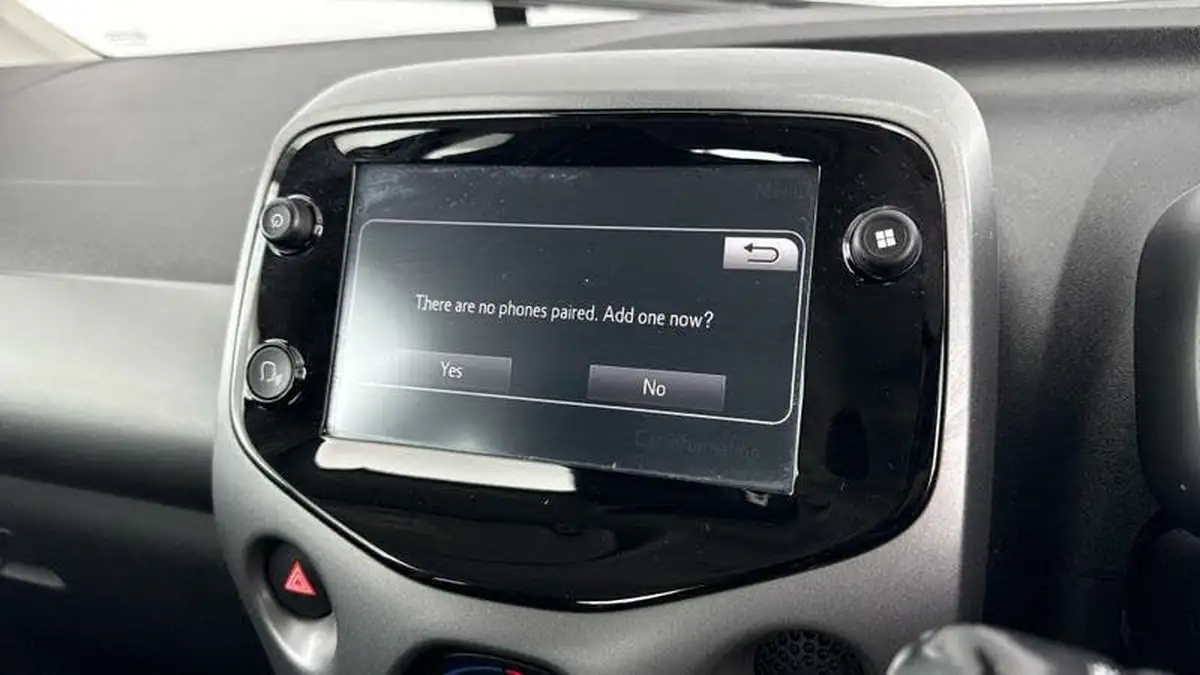 2021-toyota-aygo-10-vvt-i-x-play-tss-big-12