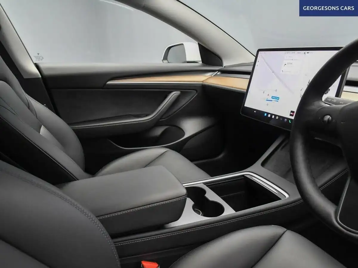 2021-tesla-model-3-e-long-range-4x4-big-23
