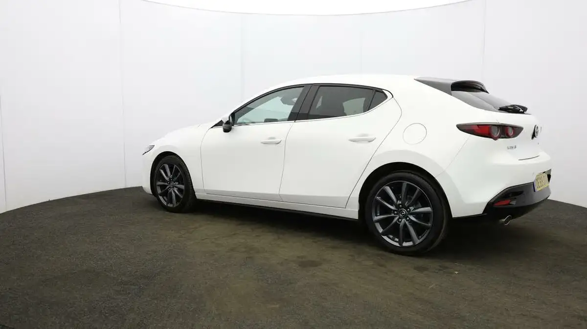 2019-mazda-mazda3-20-sport-lux-122ps-hatchback-5d-big-4