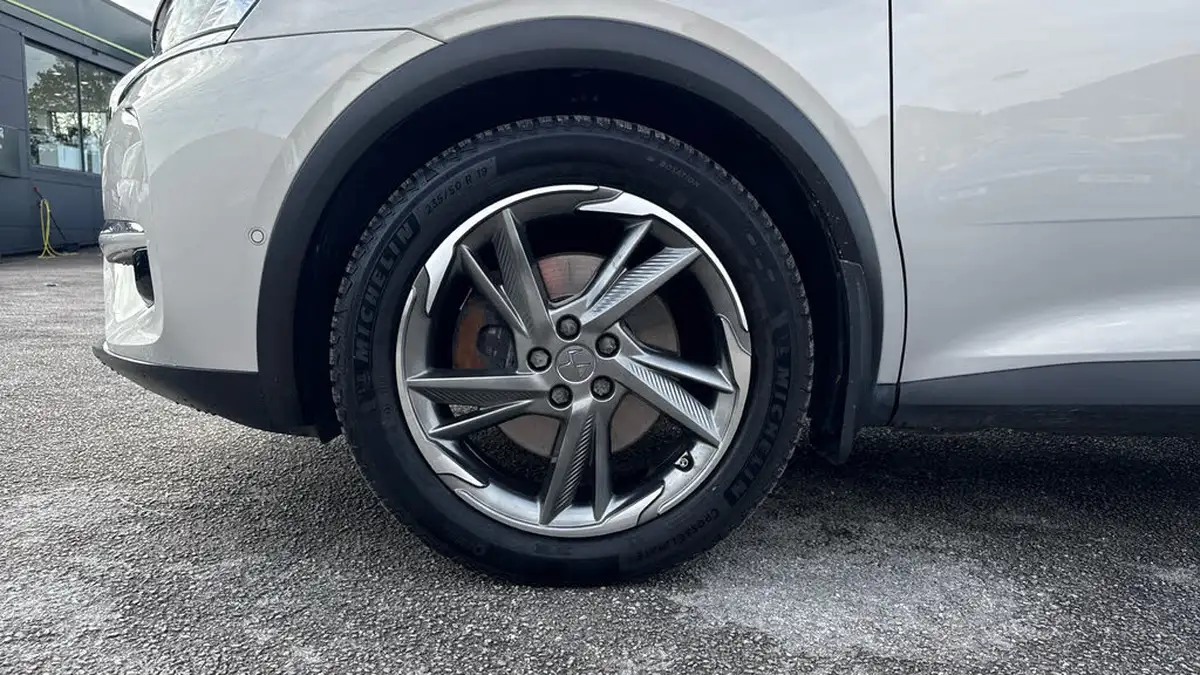 2021-ds-ds-7-crossback-e-tense-prestige-300ps-4x4-5d-big-16