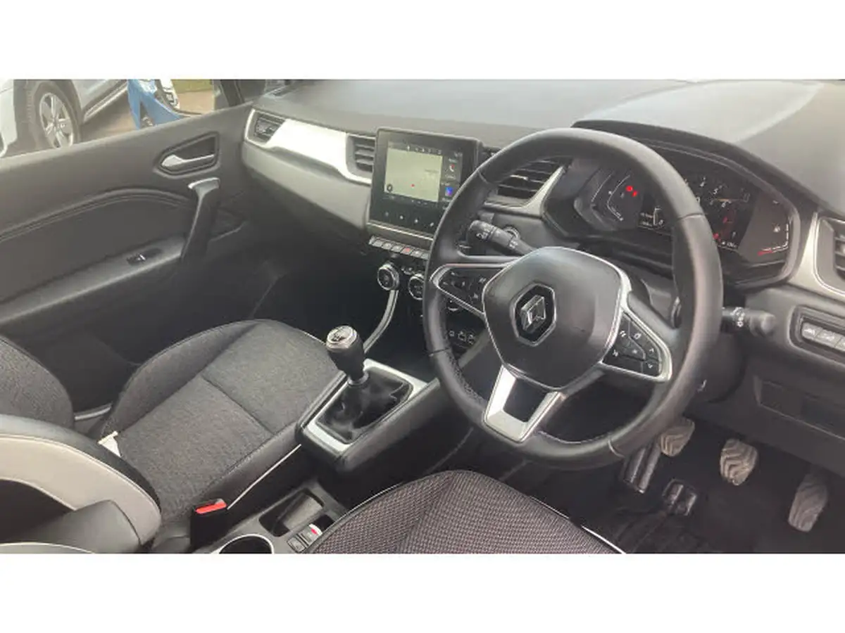 2024-renault-captur-10-tce-techno-big-10
