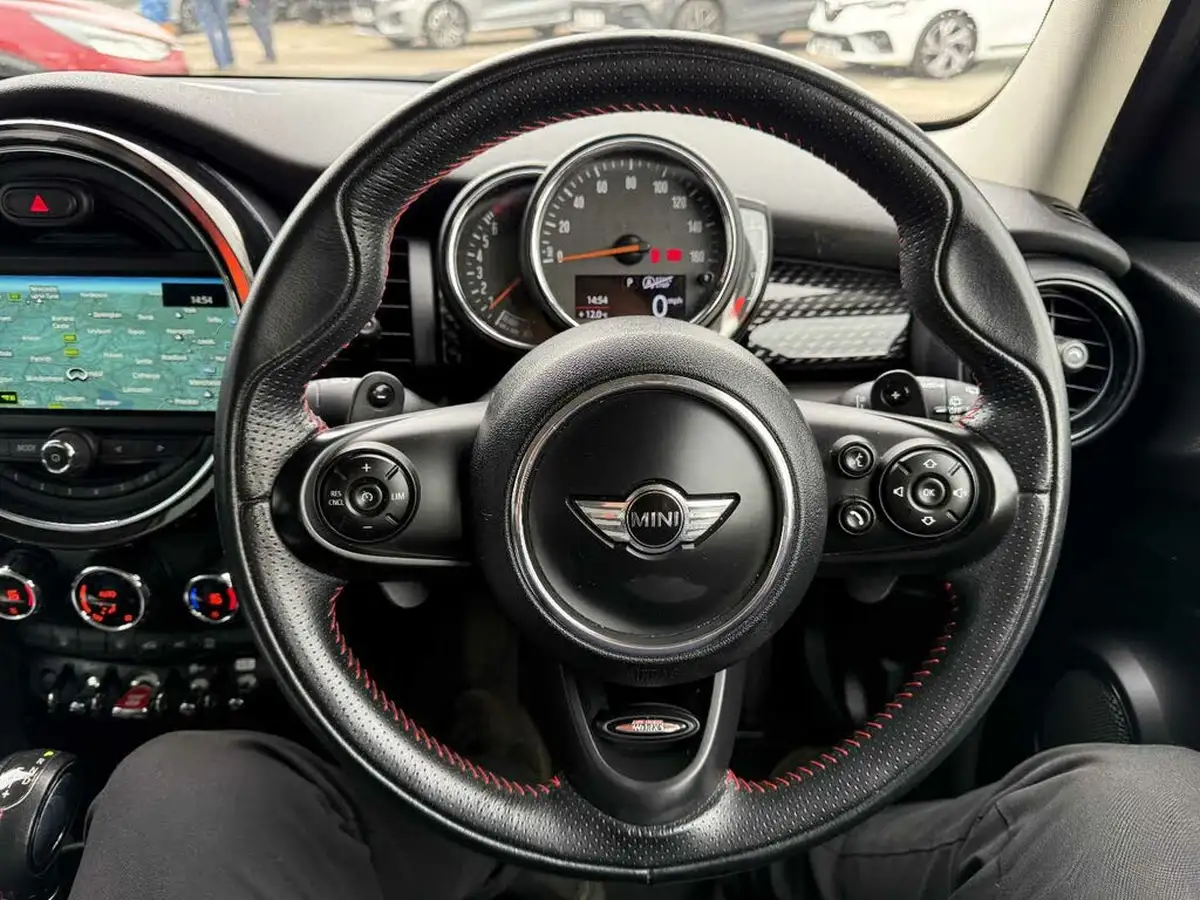 2018-mini-cooper-20-cooper-s-series-ii-ss-hatchback-5d-sport-auto-big-15