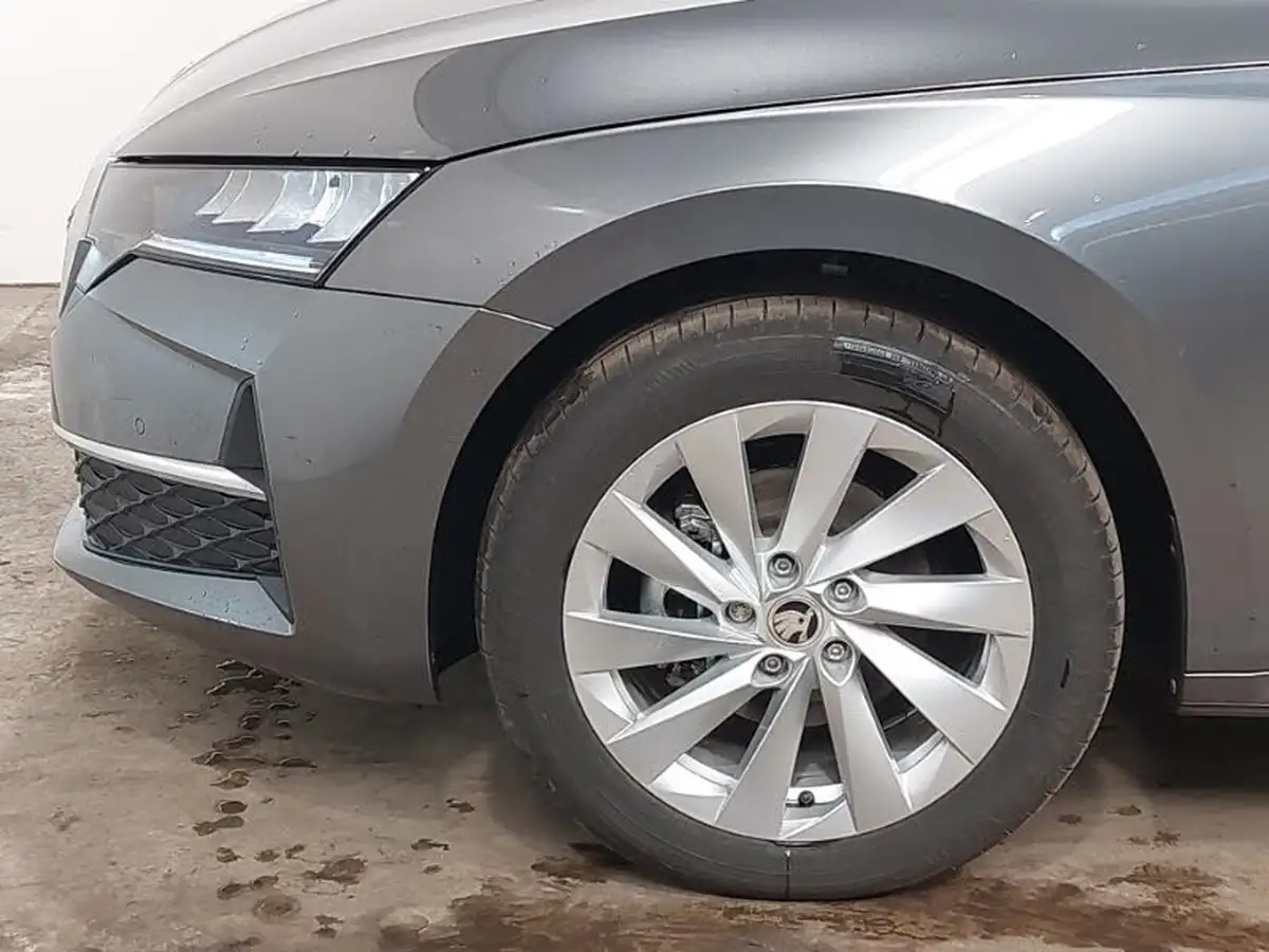 2024-skoda-octavia-20tdi-se-l-150ps-estate-dsg-big-12