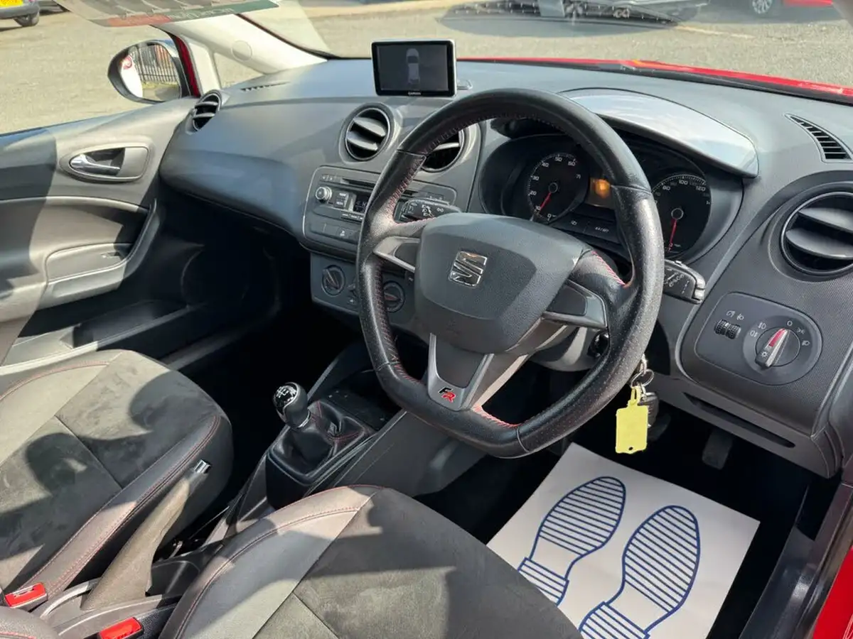 2015-seat-ibiza-12-fr-black-sportcoupe-3d-big-26