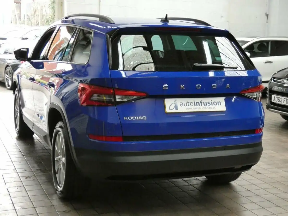2021-skoda-kodiaq-15-tsi-se-7-big-18