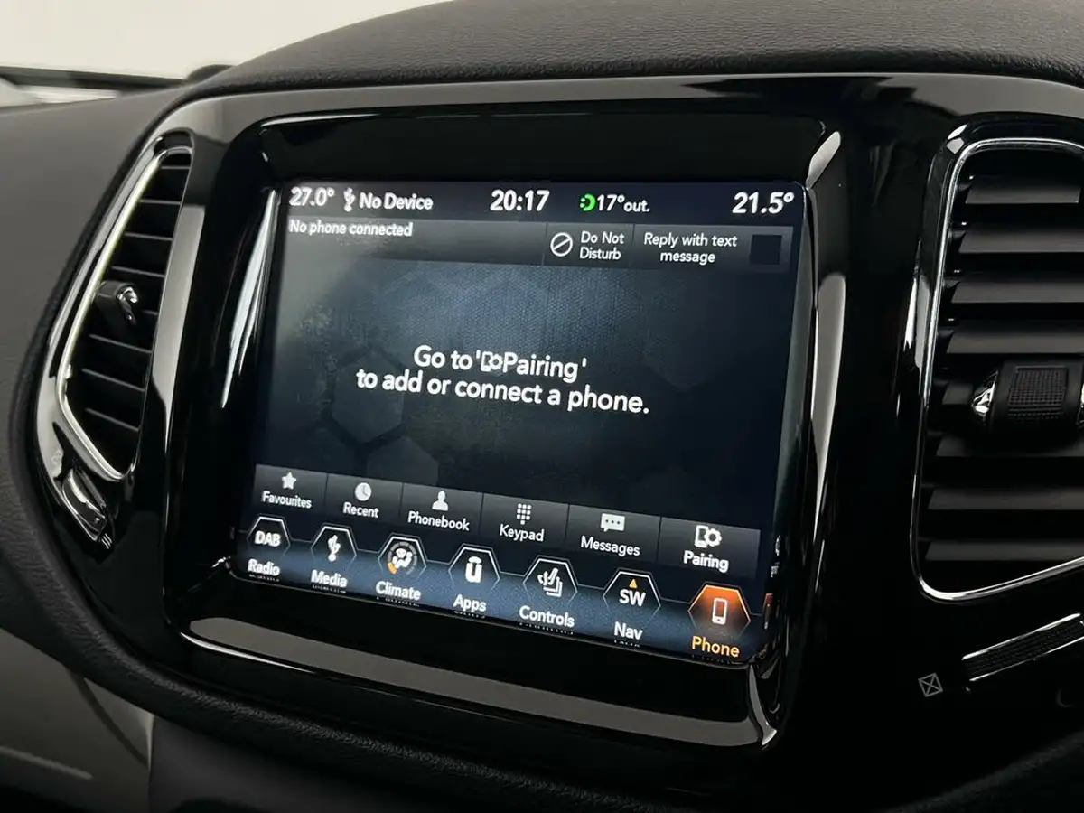 2019-jeep-compass-20multijet-ii-limited-138bhp-big-22