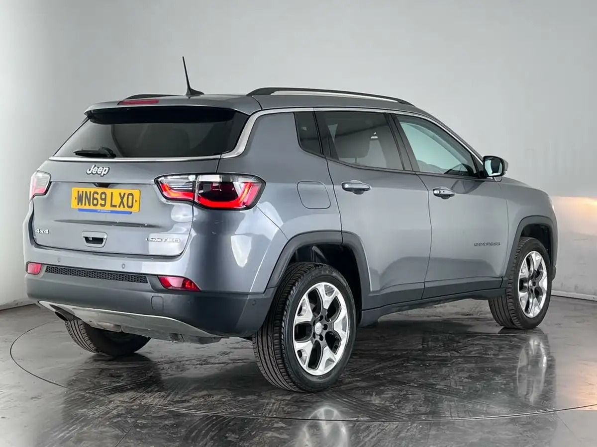 2019-jeep-compass-20multijet-ii-limited-138bhp-big-3
