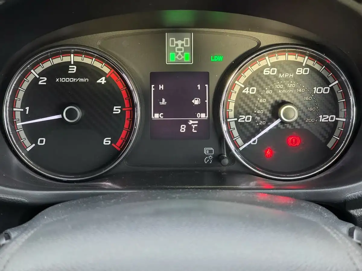 2017-mitsubishi-l200-24di-d-barbarian-178bhp-eu6-big-14