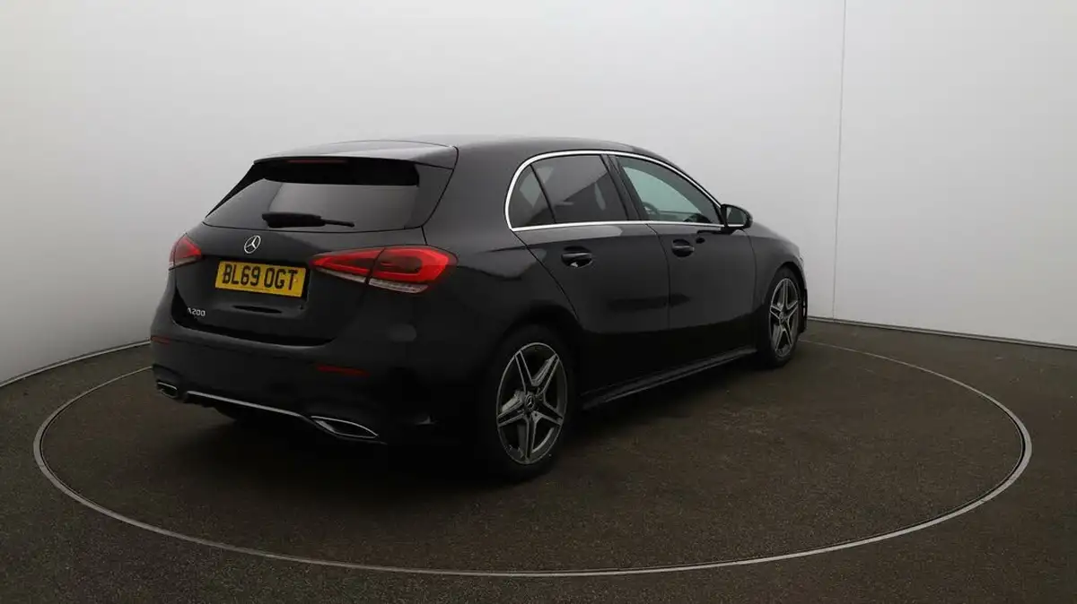 2020-mercedes-benz-a-class-13-a200-amg-line-executive-hatchback-5d-big-46