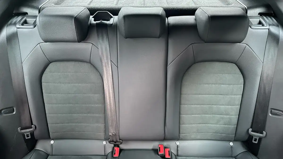 2022-seat-arona-10-tsi-fr-sport-big-24