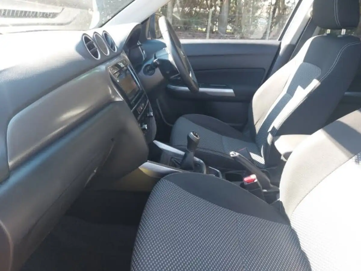 2019-suzuki-vitara-10-boosterjet-sz-t-big-4