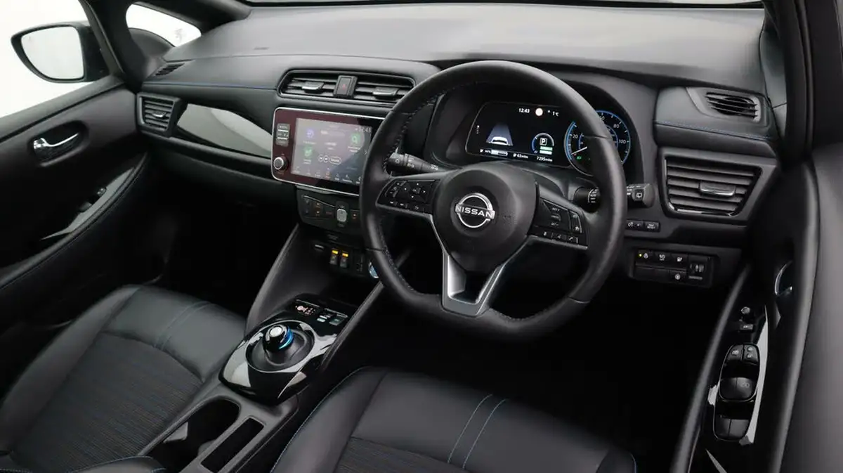 2023-nissan-leaf-e-n-connecta-39kwh-big-9