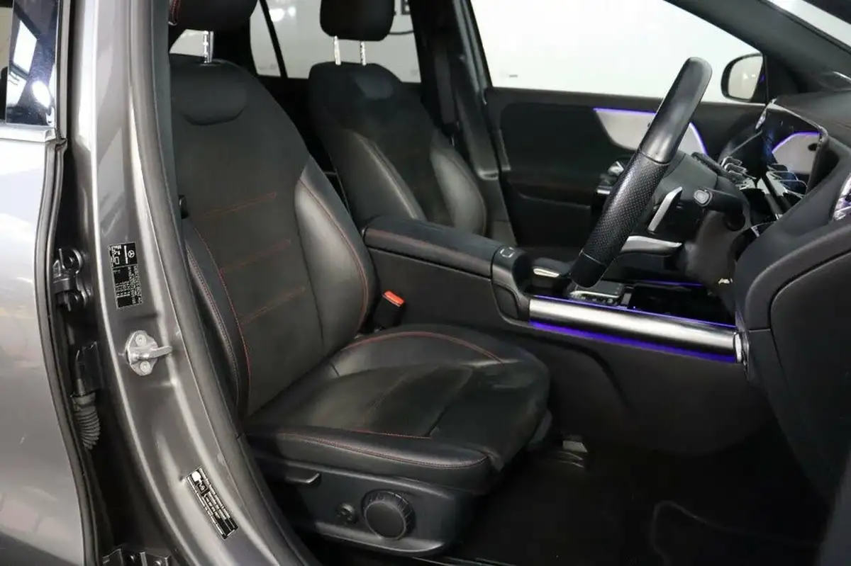 2021-mercedes-benz-eqa-e-eqa-250-amg-line-big-19