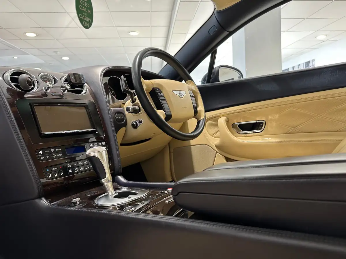 2005-bentley-continental-60-gt-big-28