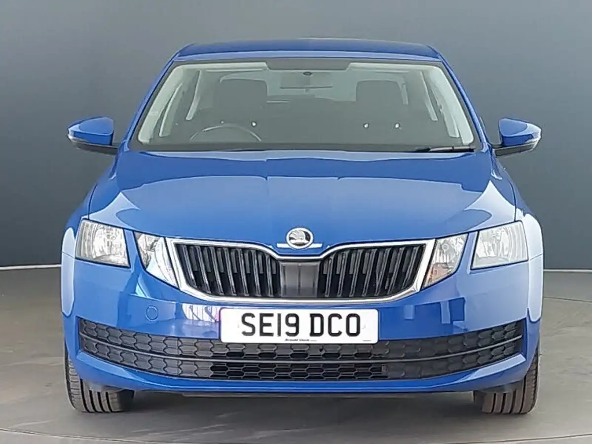 2019-skoda-octavia-10-tsi-s-hatchback-big-18