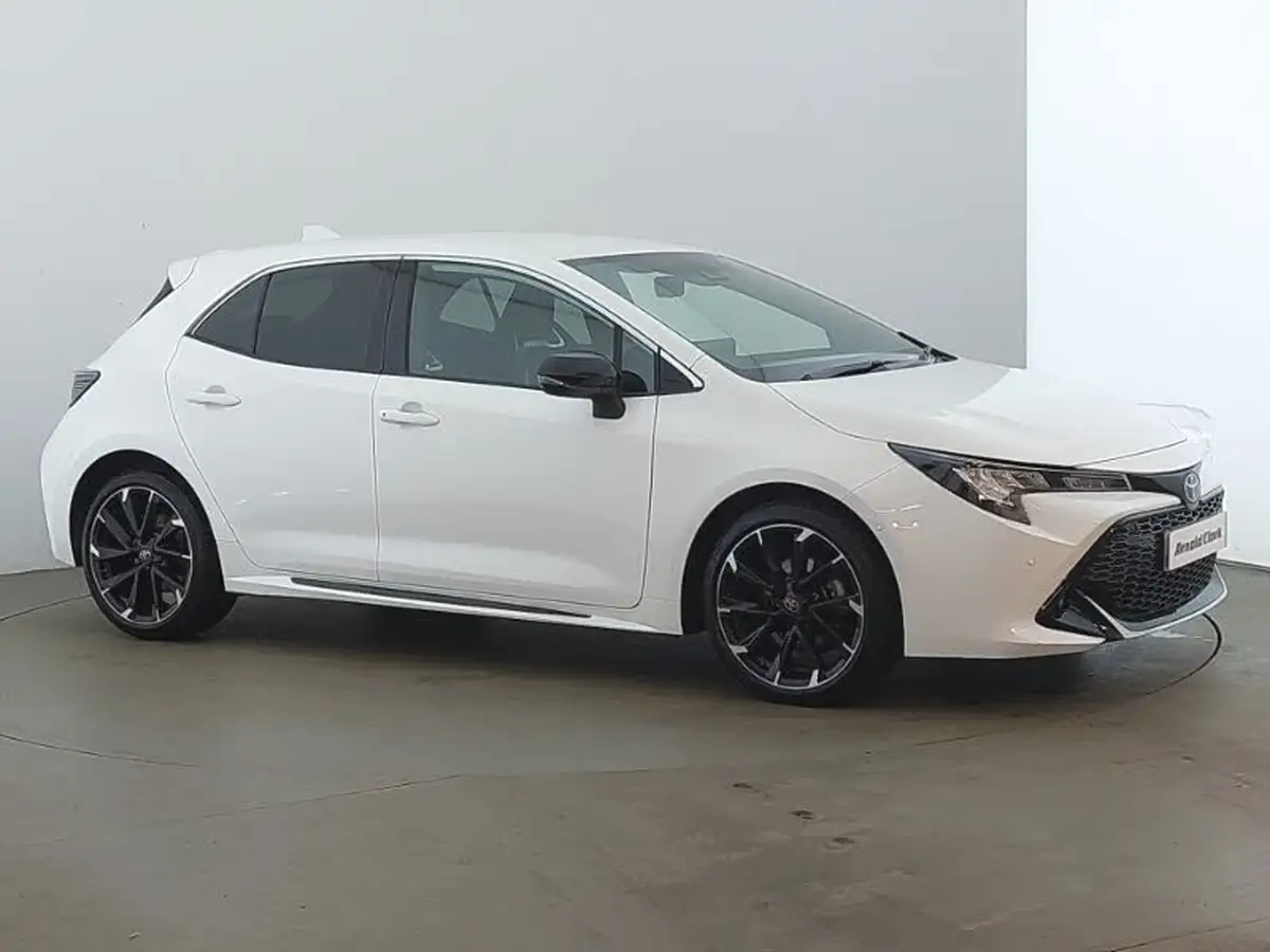 2023-toyota-corolla-18-vvt-i-gr-sport-138bhp-hatchback-big-11