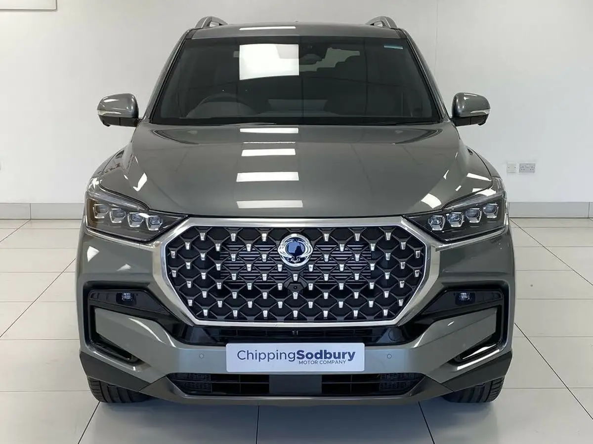 2025-kgm-ssangyong-rexton-22td-k40-big-6